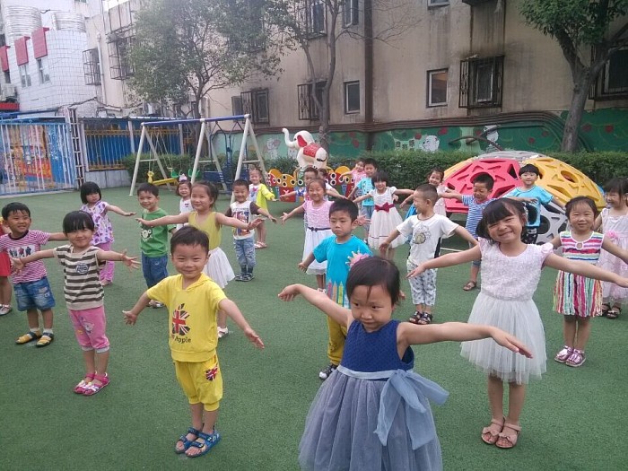 鸿鹰小三班